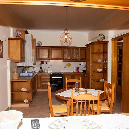 Lixouri Central Residence