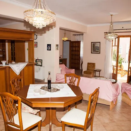 Lixouri Central Residence * Ληξούρι