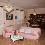 Lixouri Central Residence * ليكسوري