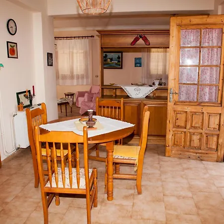 Apartament Lixouri Central Residence