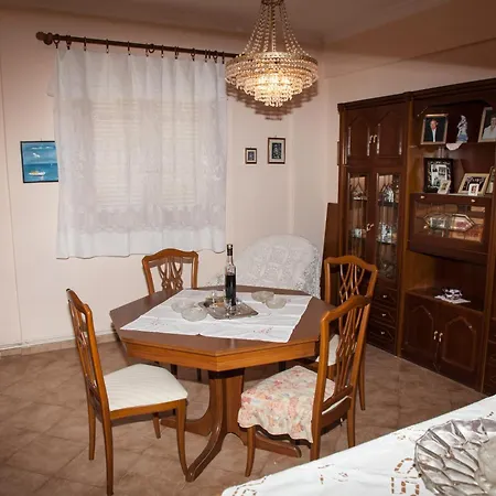 Apartament Lixouri Central Residence