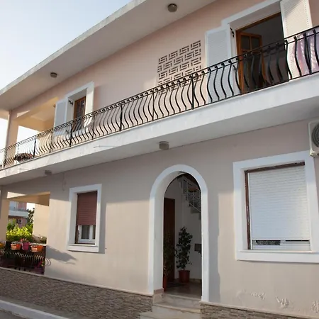 Lixouri Central Residence