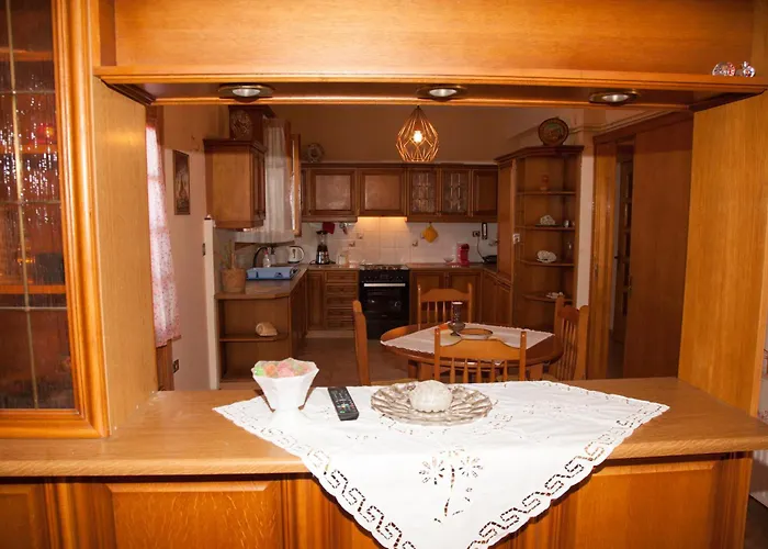 Lixouri Central Residence アパート *