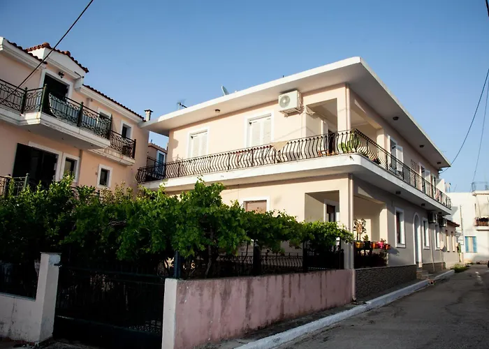 Lixouri Central Residence *